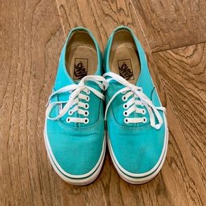 Vans Classic Lace Up Women’s 10